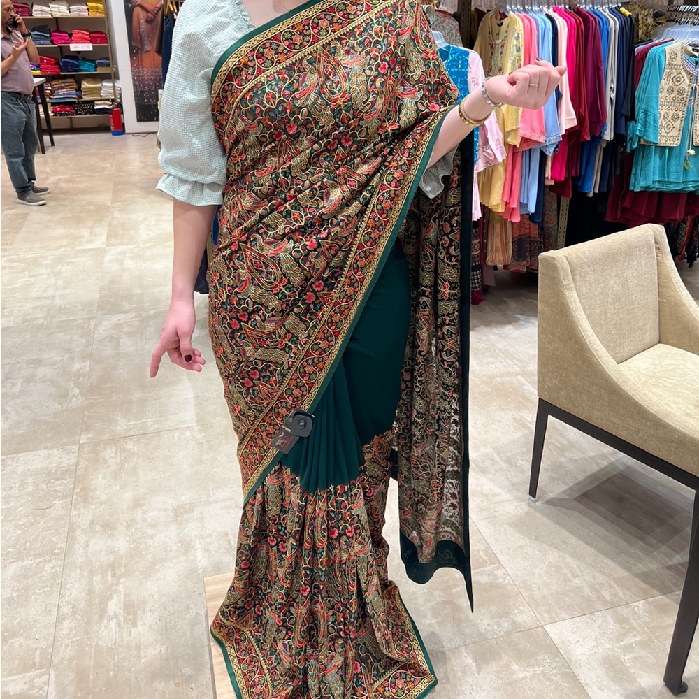 New unworn sari green peacock saree with blouse